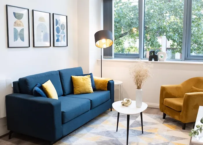 Luxury, Free Gym, Indoor Terrace, City Centre